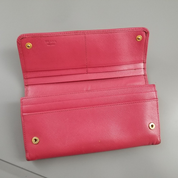 PRADA Beautiful Classic Flap Large Bow Wallet/ Italy - Picture 16 of 16